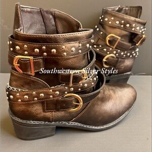 NEW Vegan Leather Metallic Bronze Size 42 US 10 Combat Moto Low Heel Ankle Boots